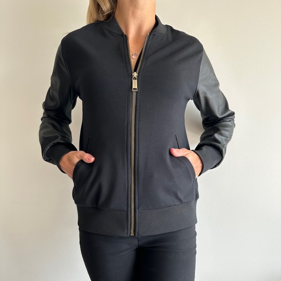 Michael Kors ladies faux leather sleeved bomber. - Picture 6 of 7